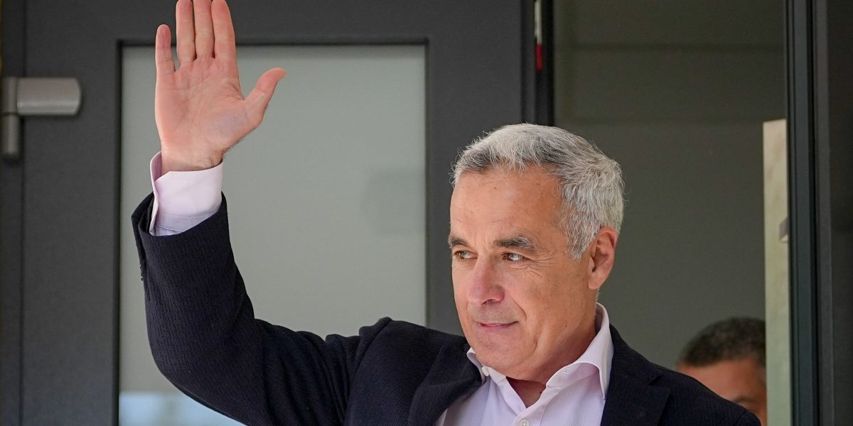 Călin Georgescu, atac la vaccinuri: ce spune fostul candidat la prezidențiale