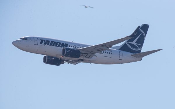 Protest TAROM în Piața Victoriei: Sindicatul acuză Guvernul că „distruge compania”