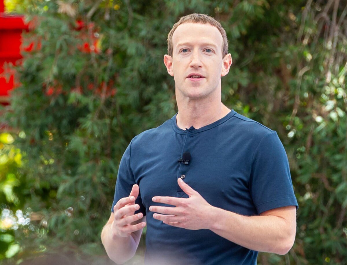 Meta: Clonă digitală a lui Zuckerberg pentru angajați – pot vorbi cu șeful!