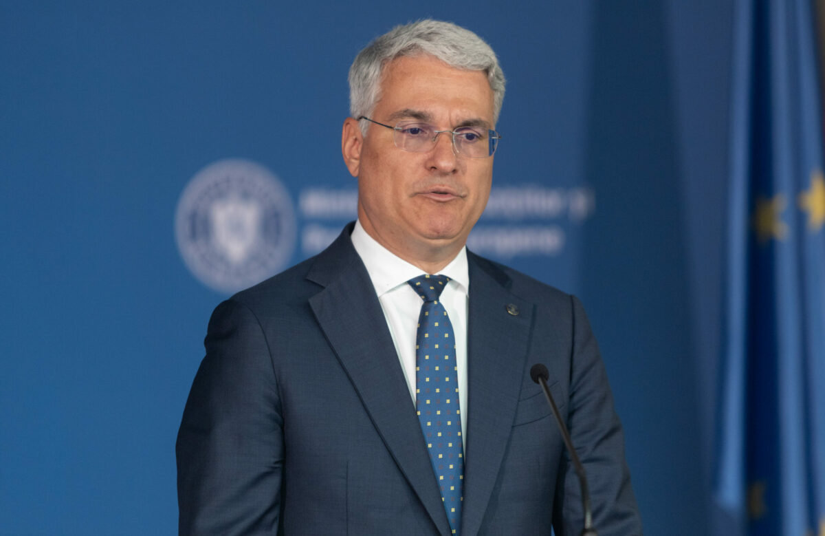 Dragoș Pîslaru despre importanța centrelor de mari arși și planurile pentru sistemul de sănătate Dragoș Pîslaru, ministrul Investițiilor și Proiectelor Europene, a făcut recent afirmatii referitoare la proiectele destinate îmbunătățirii sistemului de sănătate din România, pornind de la lecțiile învățate după tragedia de la Colectiv