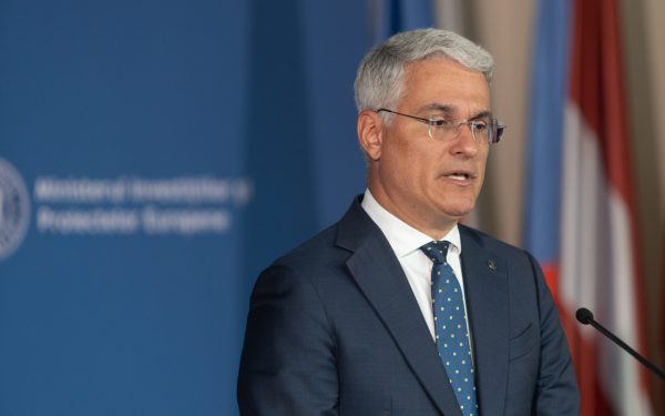 Ancheta europeană: Dragoș Pîslaru a sesizat Parchetul privind microbuzele electrice PNRR