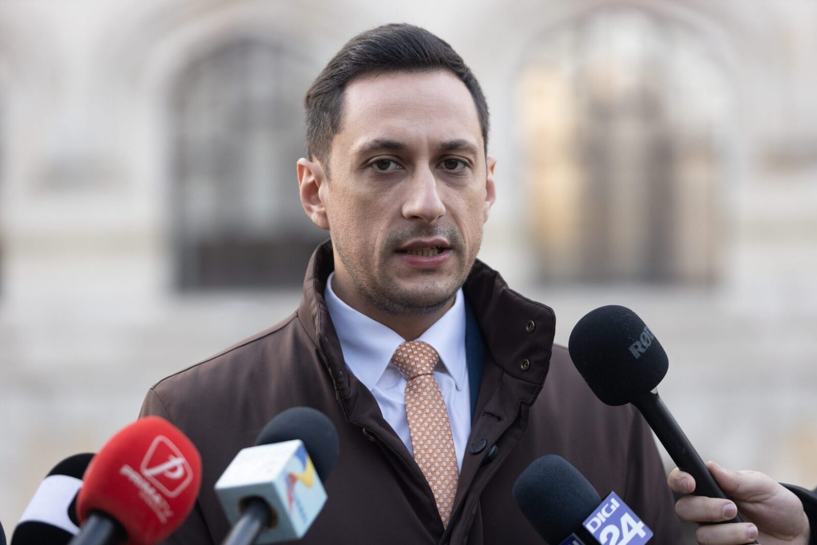 Vlad Gheorghe cere ajutorul lui Peter Magyar: Unde s-au dus banii Ungariei în România?