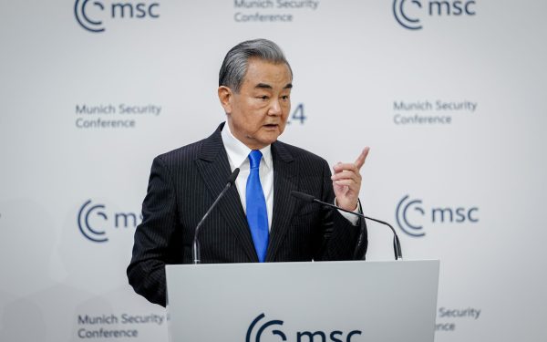 China, apel către Iran: Strâmtoarea Ormuz, vitală pentru comerțul global