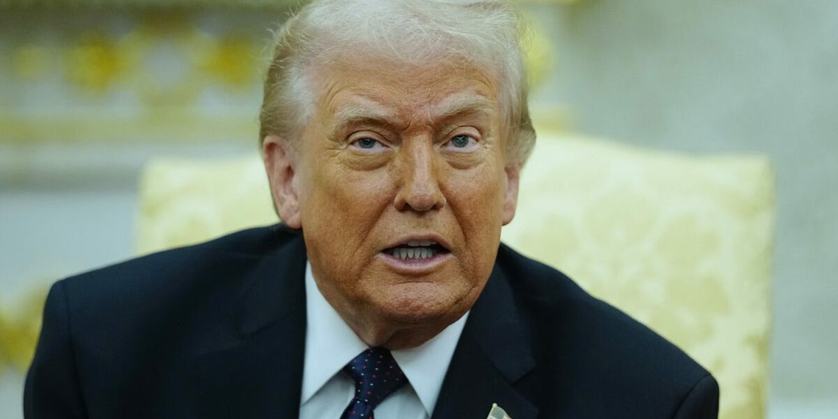 Trump, vindecător IA. Fostul președinte, imagine controversată cu rol de Hristos