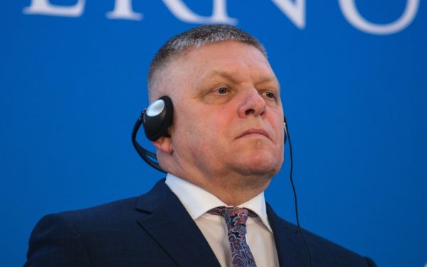 Fico, mesaj-șoc dimineața: Ce le-a spus lui Magyar și Orban