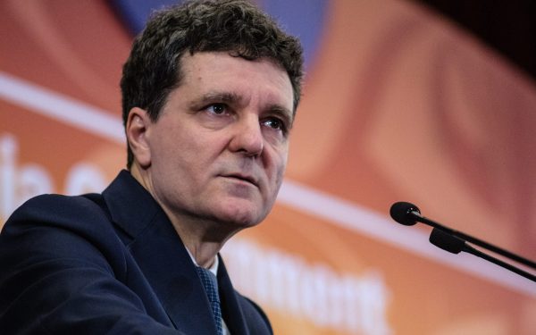 Societatea Timișoara cere ajutor lui Nicușor Dan pentru Bolojan în scandalul PSD