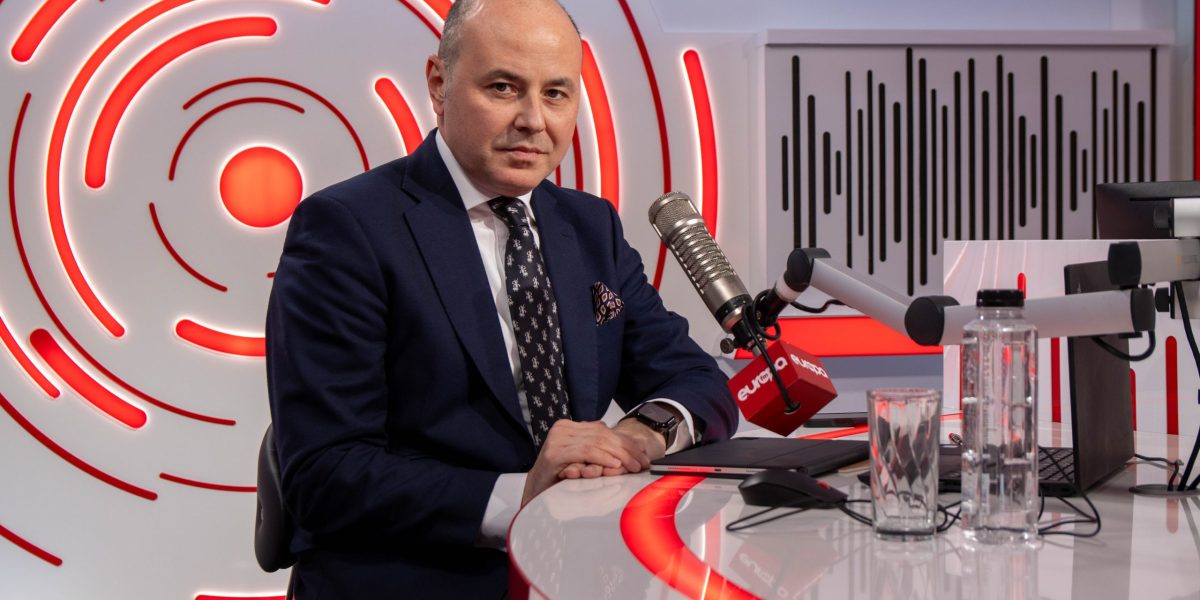 Muraru (PNL): Flirt politic PSD-Iohannis. Nicușor Dan, soarta lui Iohannis dacă nu-l susține pe premier?