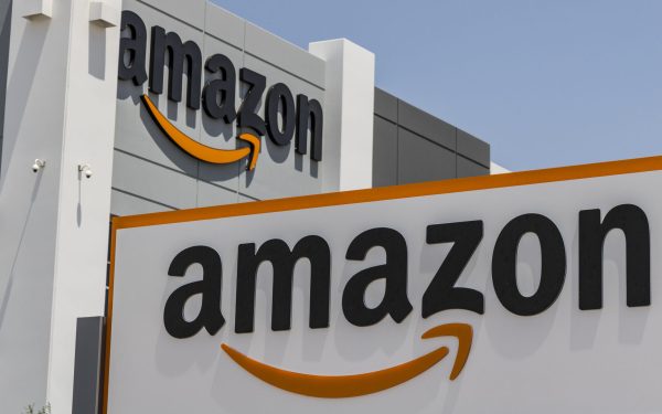 Internet din spațiu: Amazon atacă, rivalul Starlink, operațional curând