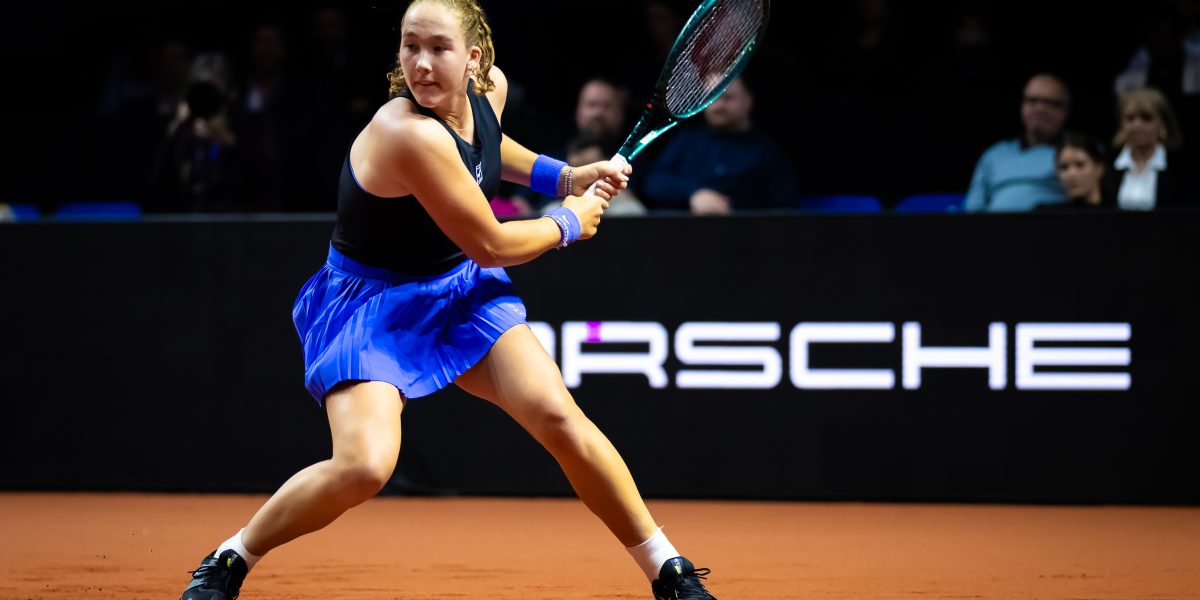 Andreeva o învinge pe Ostapenko la Stuttgart: Surpriză în primul tur