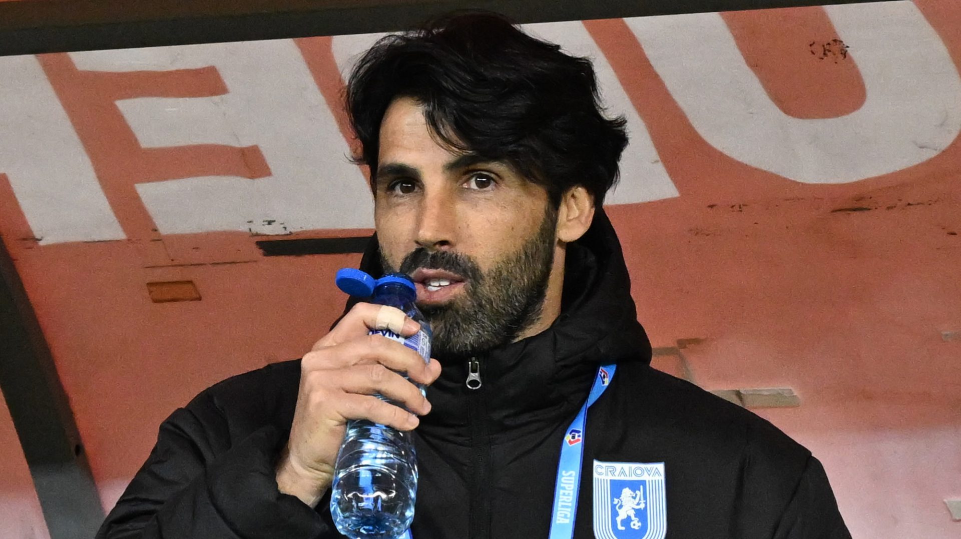 Reacția lui Filipe Coelho după victoria Universității Craiova în fața CFR Cluj Filipe Coelho, antrenorul echipei Universitatea Craiova, a avut o reacție vehementă după succesul obținut în meciul din etapa a treia a play-off-ului, învingând CFR Cluj cu scorul de 2-0