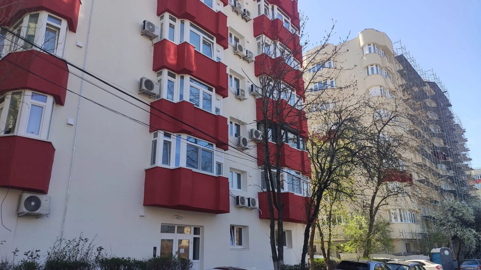 Asociațiile de proprietari, pe muchie de cuțit: Vecinii, legați de datorii