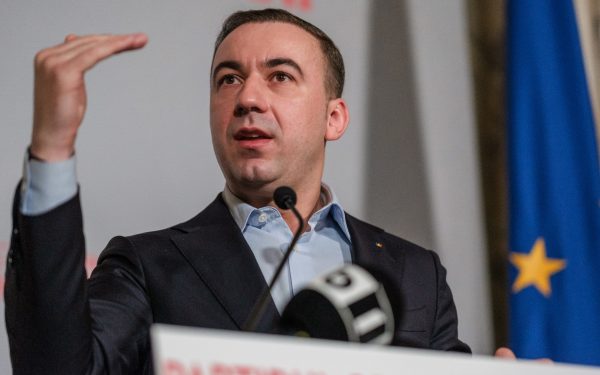 Energie: Trei miliarde dolari pentru proiecte, anunțate de ministrul Energiei