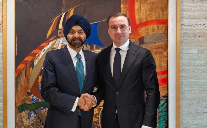 SUA vrea să convingă Banca Mondială să finanțeze energia nucleară în România