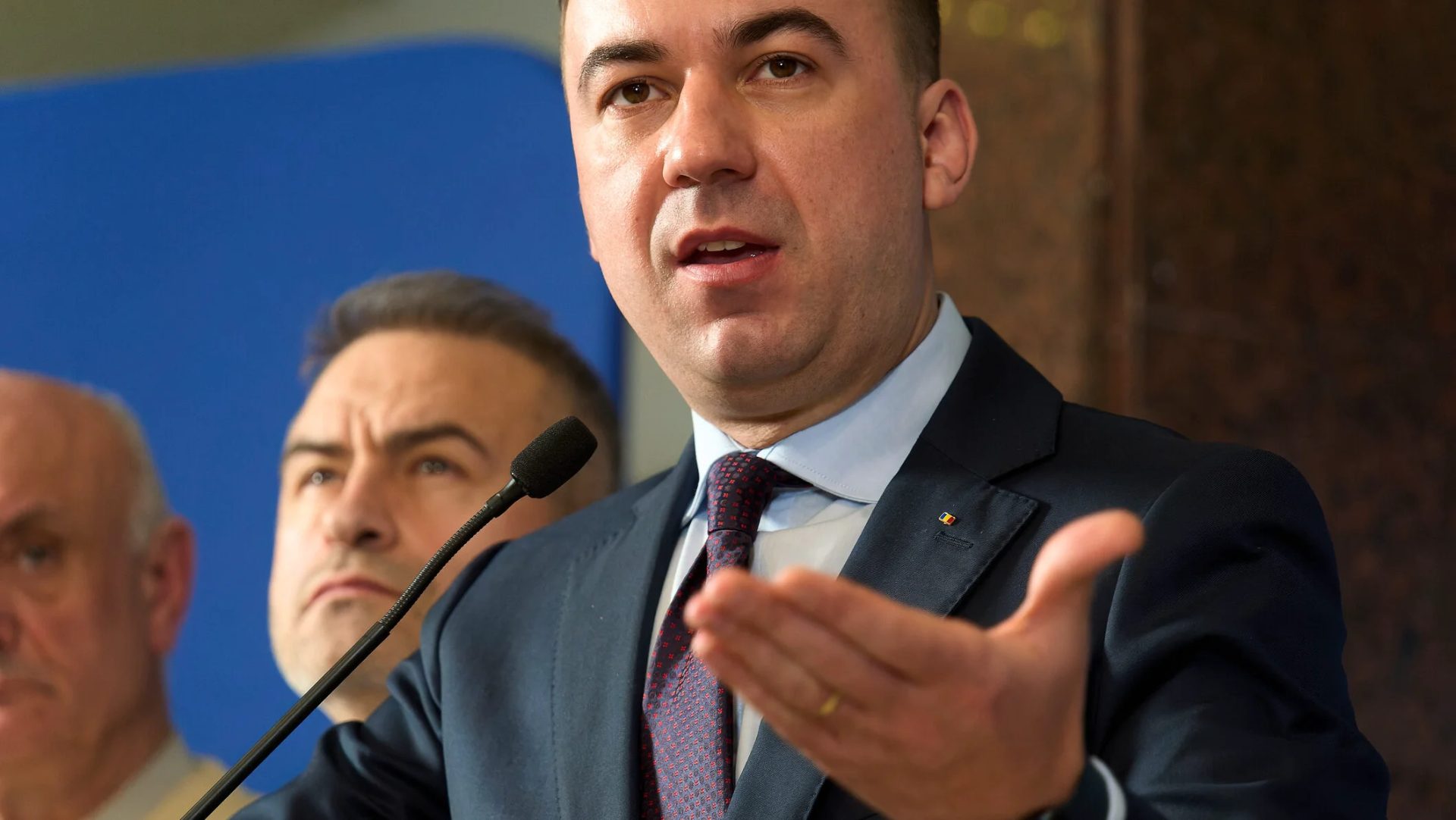 Prețurile carburanților, efecte vizibile în 45-50 de zile, conform ministrului Ivan Efectele redeschiderii Strâmtorii Ormuz asupra prețurilor carburanților nu vor fi imediate, potrivit declarațiilor făcute de ministrul BOGDAN Ivan