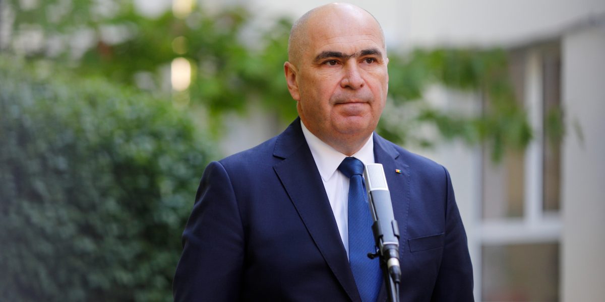 Bolojan, sub lupa: Ce mutări are de făcut după plecarea de la Primărie