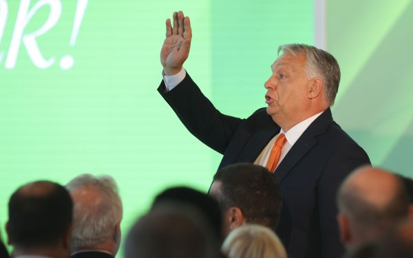 Macron și CE, bucuroși de „victoria” în Ungaria: Orban, înlocuit?