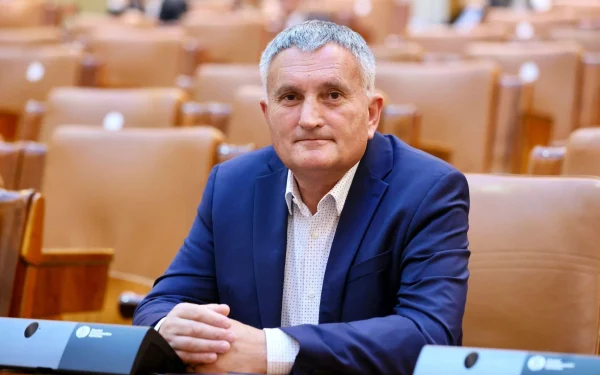 PSD vrea să DĂRAME guvernul: Ce se ascunde în spatele rezerviștilor din România?