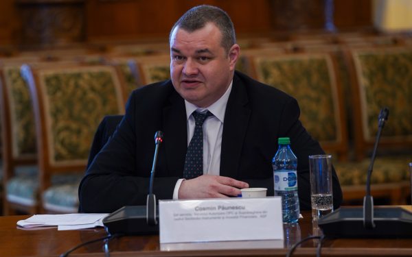 Păunescu (ASF): Piața financiară, „absolut competitivă”. Finanțarea = încredere