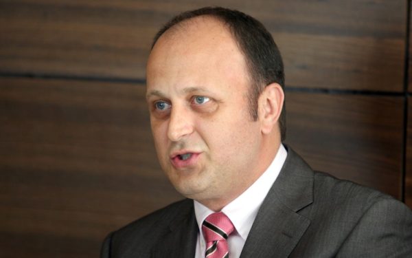 Șucu, atac la acuzațiile ROBOR: Creditele se scumpesc, investițiile, blocate