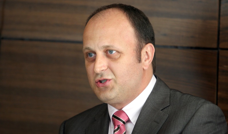 Șucu, atac la acuzațiile ROBOR: Creditele se scumpesc, investițiile, blocate