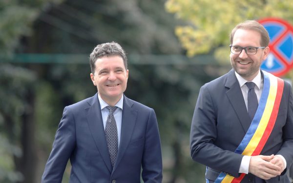 Președintele USR: Relații bune cu Klaus Iohannis. PSD, pe 20 aprilie, la probă