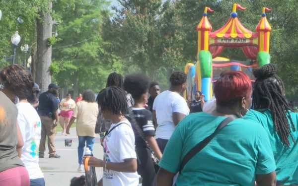 O mamă din România, model pentru familiile cu autism