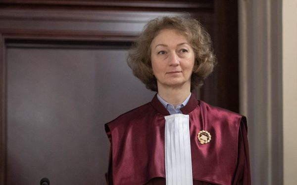 Simina Tănăsescu, PREȘEDINTA CCR, despre deciziile care au zguduit România