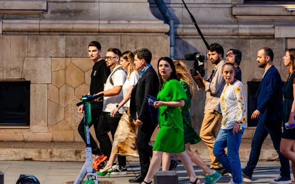 Surse: Filiera PNL, în spatele lui Nicușor Dan. Cine a trucat fotografiile în campanie?