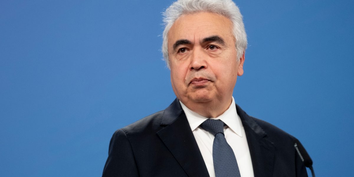 Europa, în criză: Combustibil pentru avioane, stocuri de doar 6 săptămâni