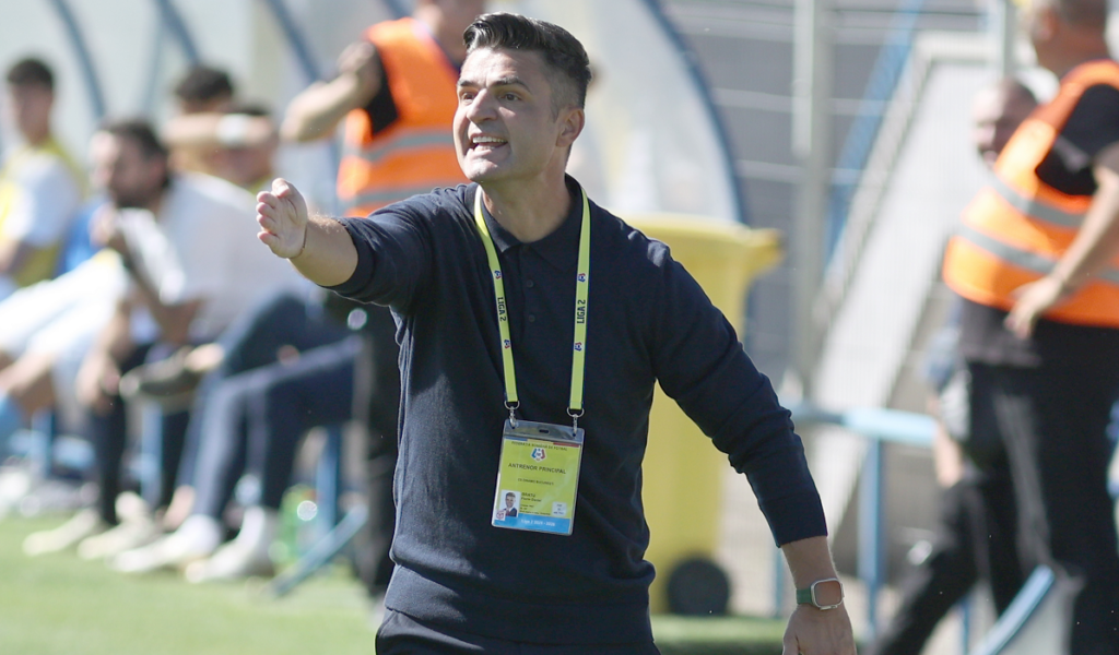 Bratu, furios după meci: „Nu dai penalty? Chiar nu am înțeles!”