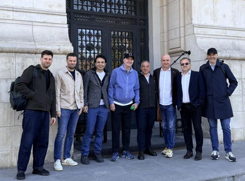 Dragoș Petrescu (City Grill) și Radu Savopol (5 to go) cer terase tot anul la Ciucu!