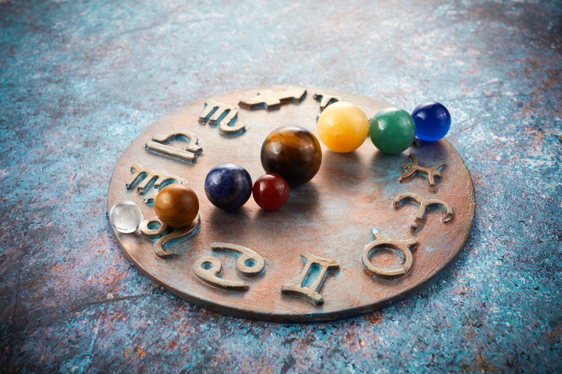 Atenție la portofel: Zodia cu ghinion la bani miercuri. Prietenii, pericolul!