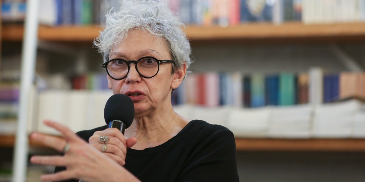 Oana Pellea, revoltată de afișul cu Nea Marin: „Ce țară e asta?” Managerul localului răspunde