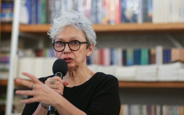 Oana Pellea, revoltată de afișul cu Nea Marin: „Ce țară e asta?” Managerul localului răspunde