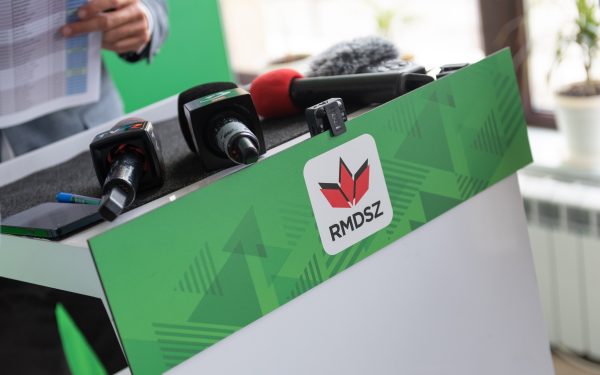 Decizie UNANIMĂ în UDMR: Guvernarea Bolojan, prioritate. Kelemen la întâlnirea cu Magyar