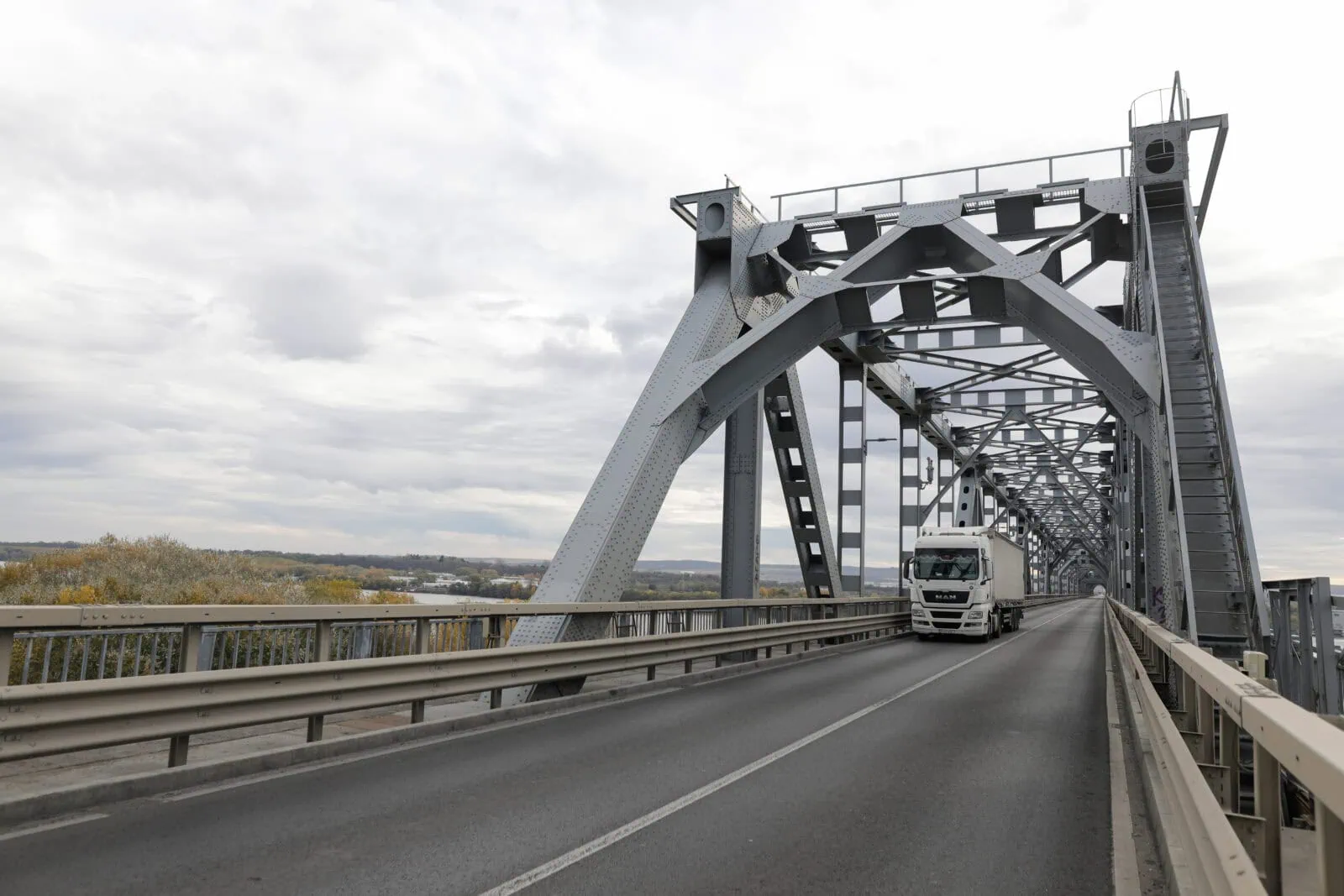 Atenție, Vacanță: Controale Dure la Vama Ruse pentru cei din București
