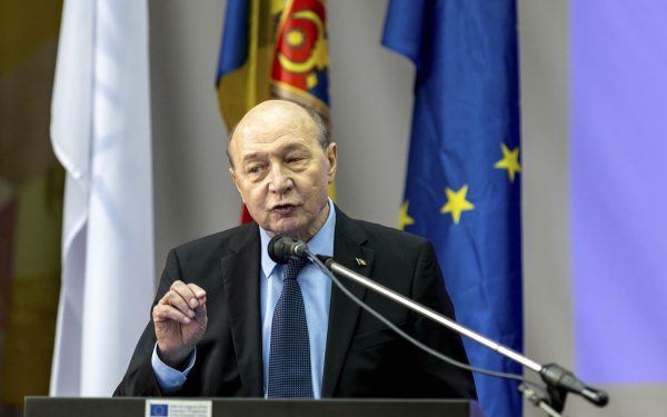 Băsescu, despre ieșirea SUA din NATO: „Noua organizație, cu democrații”
