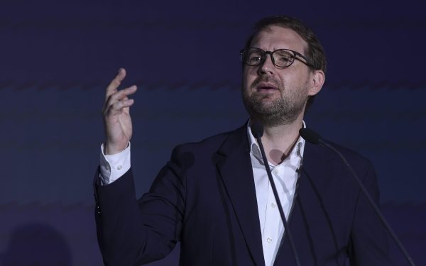 Fritz: „Înțelepciunea rusească”, la gunoi. Când suveraniștii aleg România, nu Rusia?