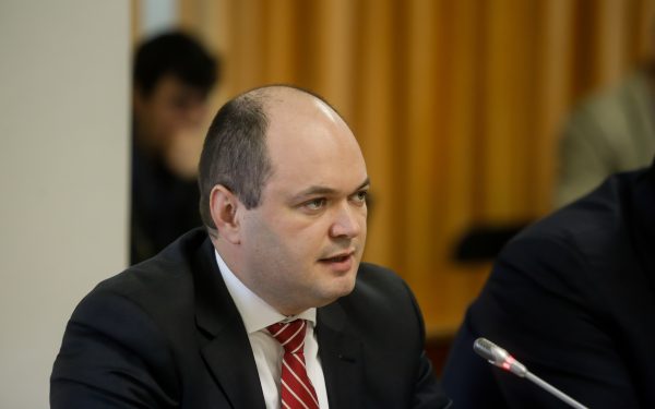 Bolojan, sfidare la adresa FMI: Consilierul exclude acordul României