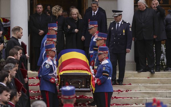 Durere și recunoștință: Familia Lucescu, mesaj emoționant după funeralii