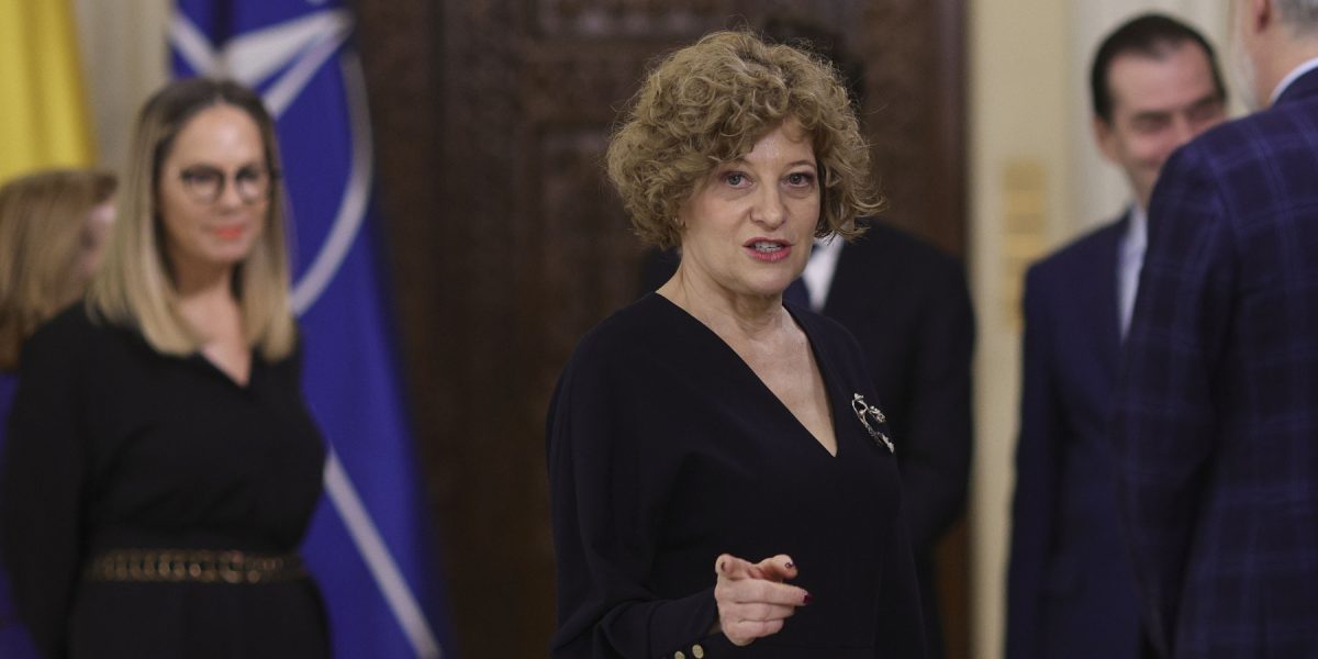 Gheorghiu (PSD): Bolojan „vinde țara”. Premierii PSD, acuzați că au listat companii strategice