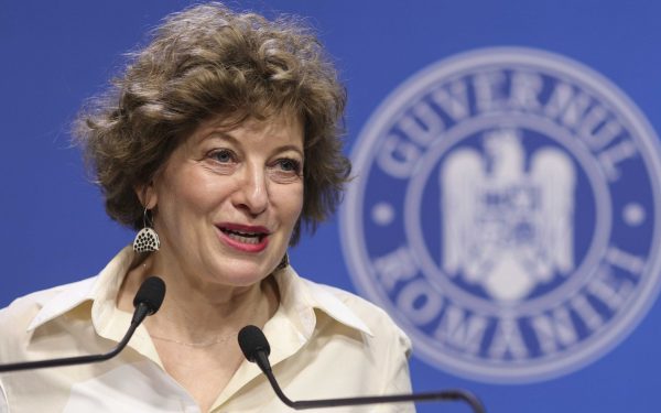 Oana Gheorghiu: „Bunurile statului, protejate. Nu vindem țara!”