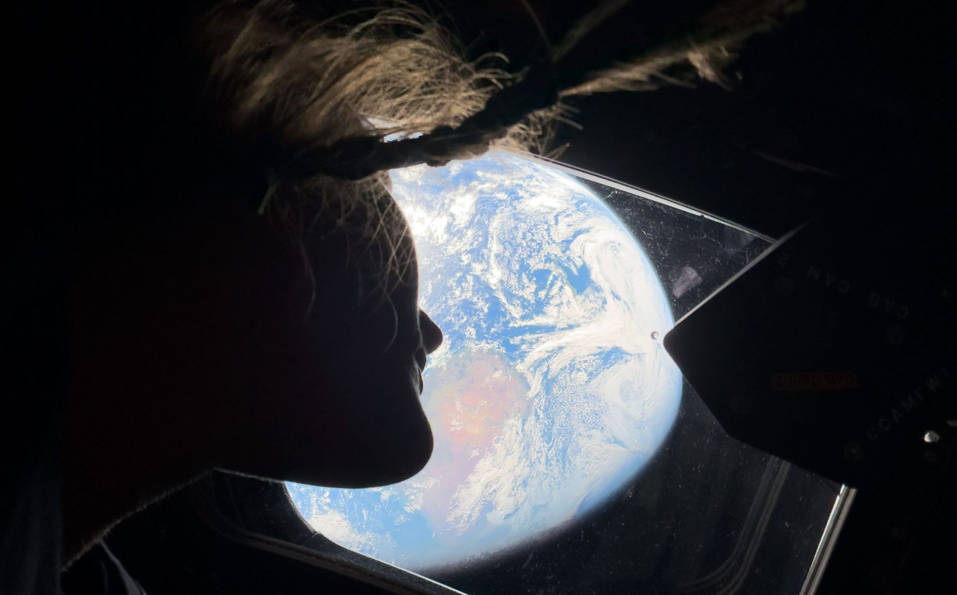 NASA a lansat oficial misiunea Artemis II, primul zbor cu echipaj uman care se apropie de Lună de la programul Apollo, în urmă cu peste cincizeci de ani