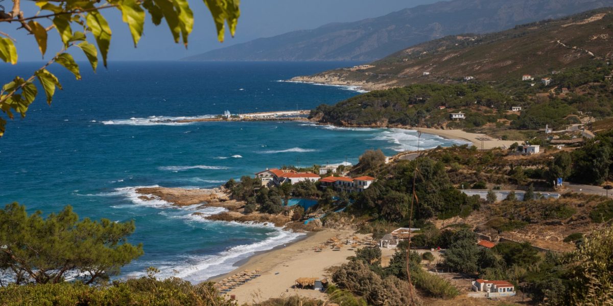 Grecia: O Insulă cu Vârstnici Record, Depășește Orice Loc din Lume