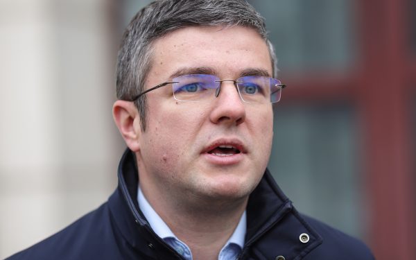 Minerit: Ministrul impune condiții grele, tehnologie modernă și mediu curat