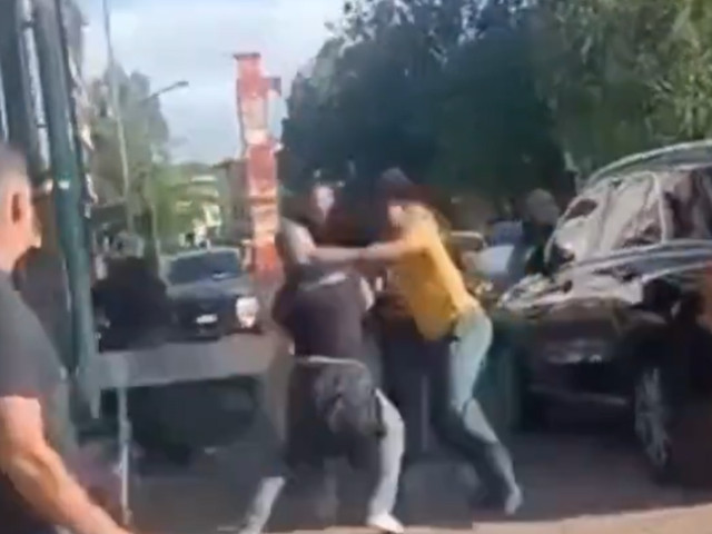 BĂTAIE spectaculoasă după Verona – Milan: Un jucător, scandal cu un fan