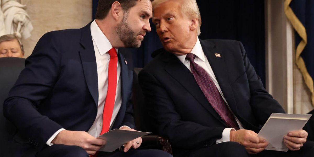 Trump și Vance renunță la Ucraina? Sondajul arată ce cred americanii despre Kiev