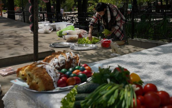 Păște Blajinilor 2026: Tradiții străvechi pentru sufletele celor plecați