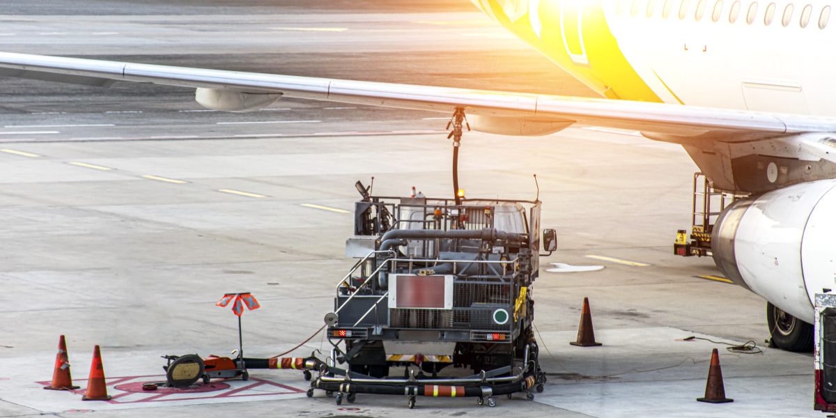 România scapă de criza kerosenului din Europa: Chisăliță vede avantajul producției interne