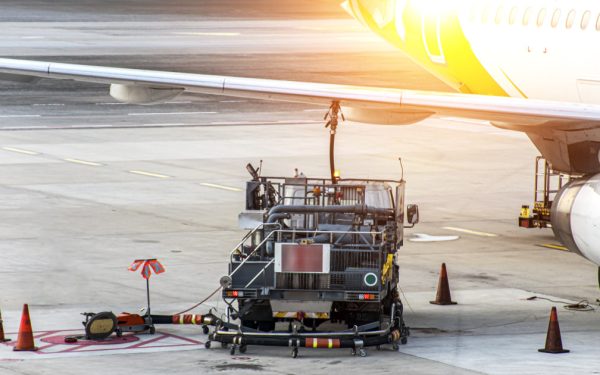 România scapă de criza kerosenului din Europa: Chisăliță vede avantajul producției interne